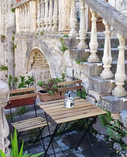 Appartement Kadena - 18th Century Stone House *
