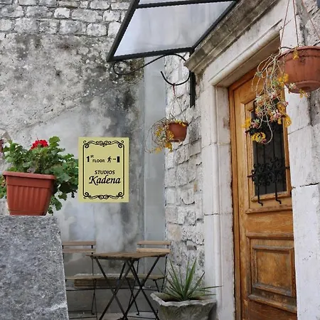 Kadena - 18th Century Stone House Trogir